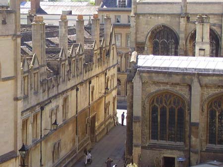 Radcliffe Sq